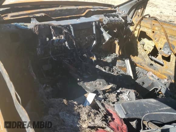 2006 Chevrolet Cobalt LS z VIN 1G1AK15F467783401, wystawiony jako Copart lot #86324325 z przebiegiem Nie podano mil oraz Szkoda całkowita • Salvage title. Historia ofert i sprzedaży dostępna na DreamBid. Obrazek 8.