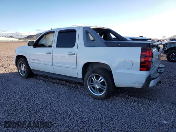2009 Chevrolet Avalanche 1LT with VIN 3GNEC22J89G197451, listed as a Copart auction lot 47567175 with 133,350 mi miles and Salvage title. Bid and sale history available at DreamBid. Image 2.