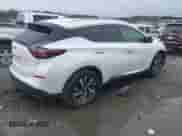 2022 Nissan Murano SL z VIN 5N1AZ2CJ0NC124491, wystawiony jako IAAI lot #42221334 z przebiegiem 40 898 mil mil oraz . Historia ofert i sprzedaży dostępna na DreamBid. Obrazek 4.