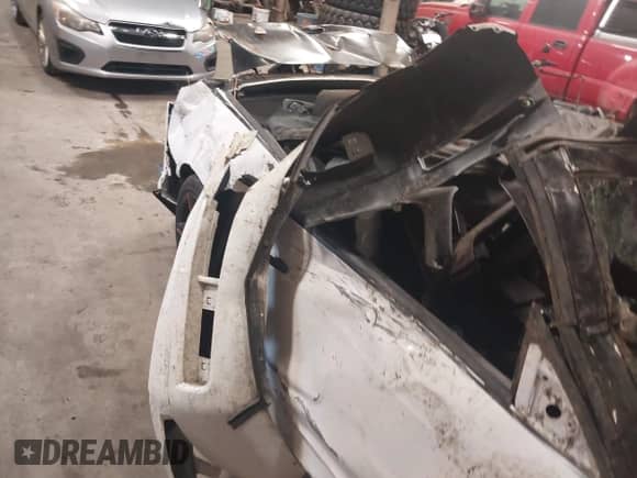 2006 Ford Mustang Standard с VIN 1ZVFT84N165218124, выставлен на аукционе IAAI как лот 42516650 с пробегом Не указан миль и . История ставок и продаж доступна на DreamBid. Изображение 12.