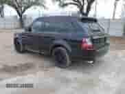 2013 Land Rover Range Rover Sport SC z VIN SALSH2E48DA802796, wystawiony jako IAAI lot #41613187 z przebiegiem 104 024 mil mil oraz . Historia ofert i sprzedaży dostępna na DreamBid. Obrazek 3.