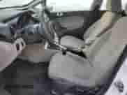 2015 Ford Fiesta SE z VIN 3FADP4BJ6FM136249, wystawiony jako Copart lot #90844195 z przebiegiem 133 405 mil mil oraz Szkoda całkowita • Salvage title. Historia ofert i sprzedaży dostępna na DreamBid. Obrazek 7.