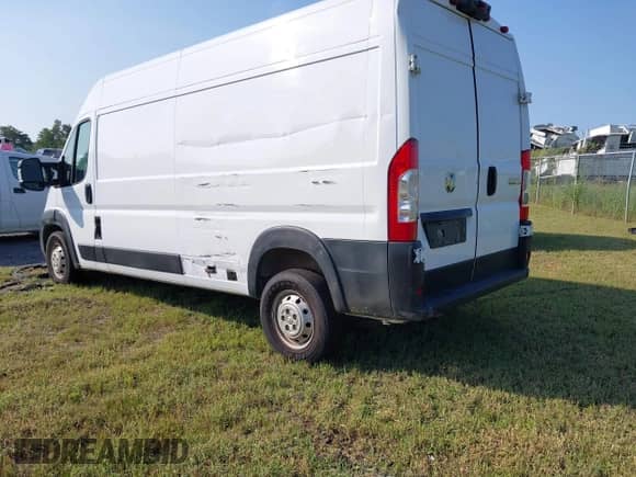 2023 Ram ProMaster Cargo with VIN 3C6LRVDG0PE563744, listed as a IAAI auction lot 43031265 with 65,170 mi miles and . Bid and sale history available at DreamBid. Image 3.