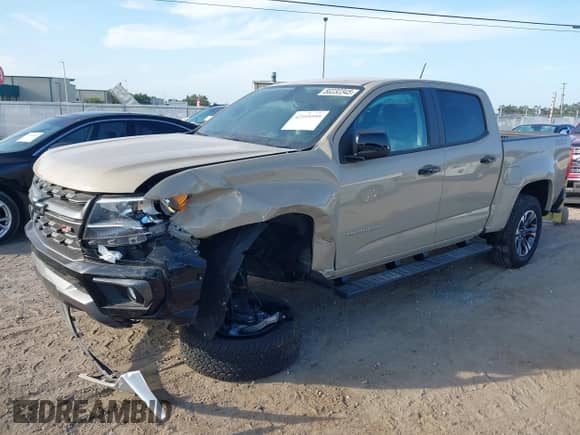 2022 Chevrolet Colorado 2WD Z71 z VIN 1GCGSDEN9N1332637, wystawiony jako IAAI lot #42109595 z przebiegiem 2 740 mil mil oraz . Historia ofert i sprzedaży dostępna na DreamBid. Obrazek 17.