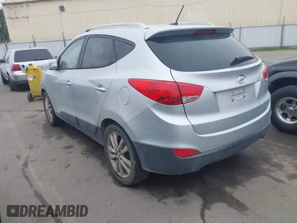 2012 Hyundai Tucson GLS с VIN KM8JU3AC3CU364151, выставлен на аукционе IAAI как лот 41671914 с пробегом 188 128 миль миль и . История ставок и продаж доступна на DreamBid. Изображение 3.