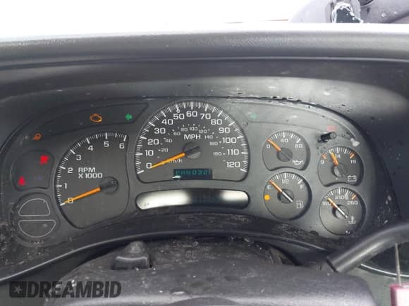 2004 GMC Sierra 1500 Work Truck with VIN 1GTEC14X84Z265793, listed as a IAAI auction lot 42839682 with 315,865 mi miles and . Bid and sale history available at DreamBid. Image 7.