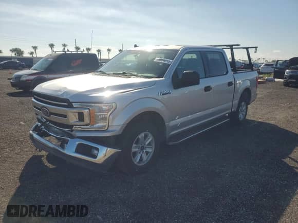 2019 Ford F-150 XL z VIN 1FTEW1C55KFA64312, wystawiony jako Copart lot #85894015 z przebiegiem 104 464 mil mil oraz Szkoda całkowita • Salvage title. Historia ofert i sprzedaży dostępna na DreamBid. Obrazek 1.