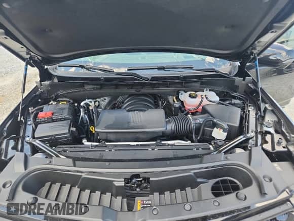 2025 Cadillac Escalade 4WD Sport Platinum with VIN 1GYS9GRL7SR241650, listed as a Copart auction lot 66279905 with 2,488 mi miles and Salvage title. Bid and sale history available at DreamBid. Image 12.