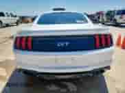 2019 Ford Mustang GT z VIN 1FA6P8CF1K5138954, wystawiony jako Copart lot #71106285 z przebiegiem 121 287 mil mil oraz Czysty tytuł • Clean title. Historia ofert i sprzedaży dostępna na DreamBid. Obrazek 6.