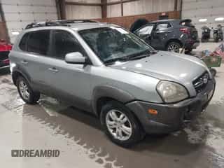 2006 Hyundai Tucson GLS z VIN KM8JN72D76U301313, wystawiony jako IAAI lot #43418111 z przebiegiem 214 019 mil mil oraz . Historia ofert i sprzedaży dostępna na DreamBid. Obrazek 1.