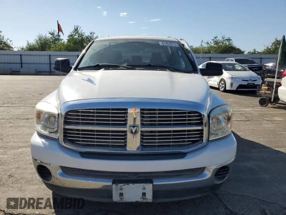 2007 Dodge 1500 SLT z VIN 3D7KR19D17G809089, wystawiony jako Copart lot #81653915 z przebiegiem 219 573 mil mil oraz Szkoda całkowita • Salvage title. Historia ofert i sprzedaży dostępna na DreamBid. Obrazek 5.