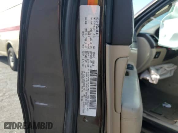 2017 Jeep Grand Cherokee Overland with VIN 1C4RJFCG4HC654896, listed as a Copart auction lot 69584085 with Not provided miles and Salvage title. Bid and sale history available at DreamBid. Image 13.