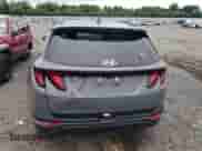 2024 Hyundai Tucson SEL z VIN 5NMJBCDE0RH399639, wystawiony jako Copart lot #68722375 z przebiegiem 56 774 mil mil oraz Szkoda całkowita • Salvage title. Historia ofert i sprzedaży dostępna na DreamBid. Obrazek 6.
