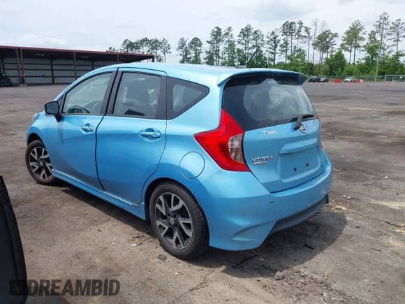2015 Nissan Note S Plus с VIN 3N1CE2CP6FL395786, выставлен на аукционе IAAI как лот 42225980 с пробегом 82 361 миль миль и . История ставок и продаж доступна на DreamBid. Изображение 3.