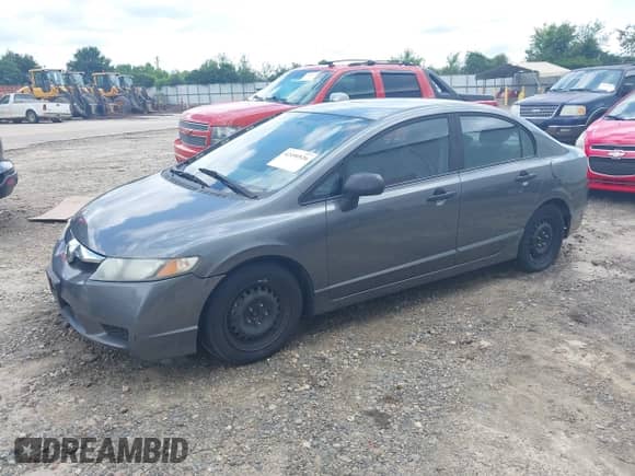 2011 Honda Civic with VIN 19XFA1E37BE015377, listed as a IAAI auction lot 42490526 with 329,430 mi miles and . Bid and sale history available at DreamBid. Image 2.