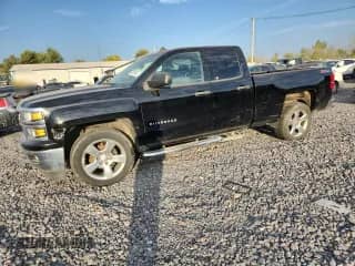 2014 Chevrolet Silverado 1500 LT z VIN 1GCVKRECXEZ158291, wystawiony jako Copart lot #82200495 z przebiegiem 171 885 mil mil oraz Czysty tytuł • Clean title. Historia ofert i sprzedaży dostępna na DreamBid. Obrazek 1.