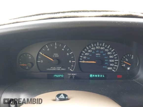 1998 Dodge Caravan LE with VIN 1B4GP54L4WB661195, listed as a IAAI auction lot 42430253 with 196,890 mi miles and . Bid and sale history available at DreamBid. Image 7.