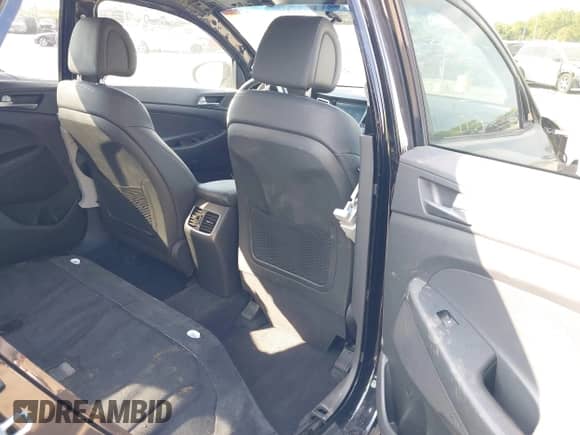 2017 Hyundai Tucson SE с VIN KM8J33A4XHU427152, выставлен на аукционе IAAI как лот 43267055 с пробегом 115 192 миль миль и . История ставок и продаж доступна на DreamBid. Изображение 8.