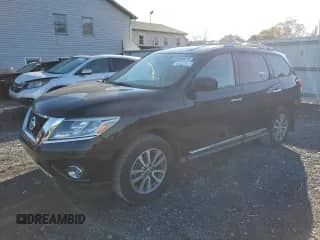2013 Nissan Pathfinder SL with VIN 5N1AR2MM5DC608776, listed as a Copart auction lot 89656625 with 221,854 mi miles and Clean title. Bid and sale history available at DreamBid. Image 1.
