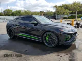 2021 Lamborghini Urus with VIN ZPBUA1ZL5MLA11073, listed as a Copart auction lot 54892515 with 28,263 mi miles and Non repairable. Bid and sale history available at DreamBid. Image 4.