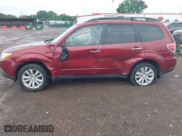 2012 Subaru Forester X Limited z VIN JF2SHAEC2CH416102, wystawiony jako IAAI lot #42628362 z przebiegiem 93 485 mil mil oraz . Historia ofert i sprzedaży dostępna na DreamBid. Obrazek 6.