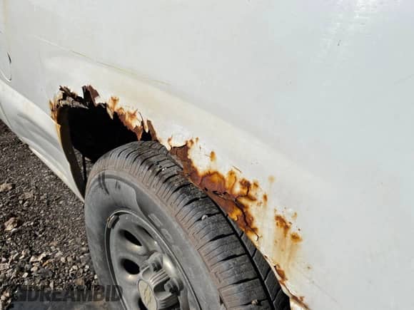 2006 Chevrolet Silverado 1500 Work Truck с VIN 1GCEC19V46Z222918, выставлен на аукционе IAAI как лот 43538270 с пробегом 208 200 миль миль и . История ставок и продаж доступна на DreamBid. Изображение 21.