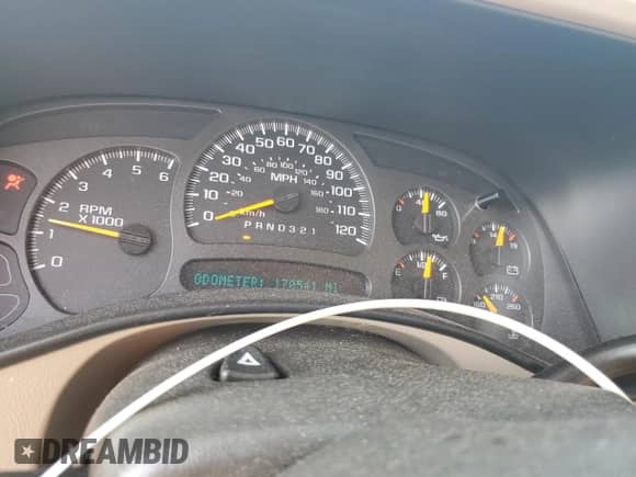 2006 Chevrolet Silverado 1500 LS с VIN 2GCEC13V561327999, выставлен на аукционе Copart как лот 80205455 с пробегом 170 541 миль миль и Списание • Salvage title. История ставок и продаж доступна на DreamBid. Изображение 9.