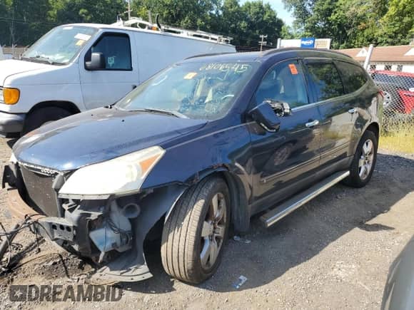 2009 Chevrolet Traverse LTZ with VIN 1GNEV33D09S170892, listed as a Copart auction lot 68106545 with 140,083 mi miles and Salvage title. Bid and sale history available at DreamBid. Image 1.