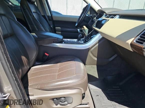 2018 Land Rover Range Rover Sport HSE с VIN SALWR2RK5JA810101, выставлен на аукционе Copart как лот 81448955 с пробегом 99 353 миль миль и Чистый • Clean title. История ставок и продаж доступна на DreamBid. Изображение 5.