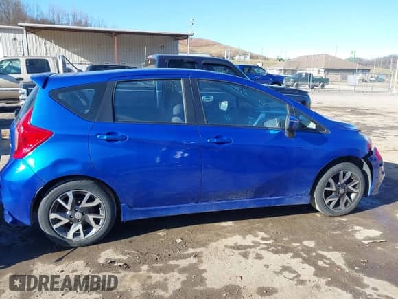 2015 Nissan Note S Plus с VIN 3N1CE2CP1FL374067, выставлен на аукционе IAAI как лот 41587312 с пробегом 140 797 миль миль и . История ставок и продаж доступна на DreamBid. Изображение 13.