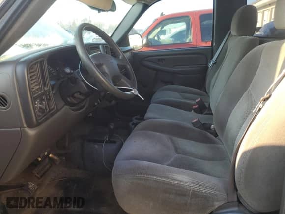 2006 Chevrolet Silverado 1500 Work Truck с VIN 3GCEK14V56G195822, выставлен на аукционе Copart как лот 41662095 с пробегом 236 950 миль миль и Списание • Salvage title. История ставок и продаж доступна на DreamBid. Изображение 7.