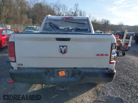 2023 Ram 1500 Express с VIN 3C6RR7KT7PG641320, выставлен на аукционе IAAI как лот 41072163 с пробегом 30 464 миль миль и . История ставок и продаж доступна на DreamBid. Изображение 15.