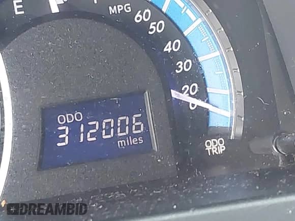 2013 Toyota Camry LE z VIN 4T1BD1FK9DU092389, wystawiony jako IAAI lot #42423524 z przebiegiem 312 006 mil mil oraz . Historia ofert i sprzedaży dostępna na DreamBid. Obrazek 15.