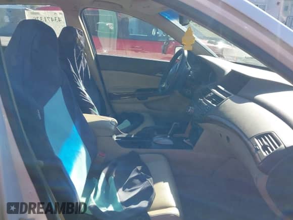 2010 Honda Accord EX-L с VIN 1HGCP2F85AA092253, выставлен на аукционе IAAI как лот 43471329 с пробегом 168 607 миль миль и . История ставок и продаж доступна на DreamBid. Изображение 5.