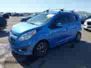 2014 Chevrolet Spark LT с VIN KL8CF6S95EC448310, выставлен на аукционе IAAI как лот 42440654 с пробегом 104 909 миль миль и . История ставок и продаж доступна на DreamBid. Изображение 18.
