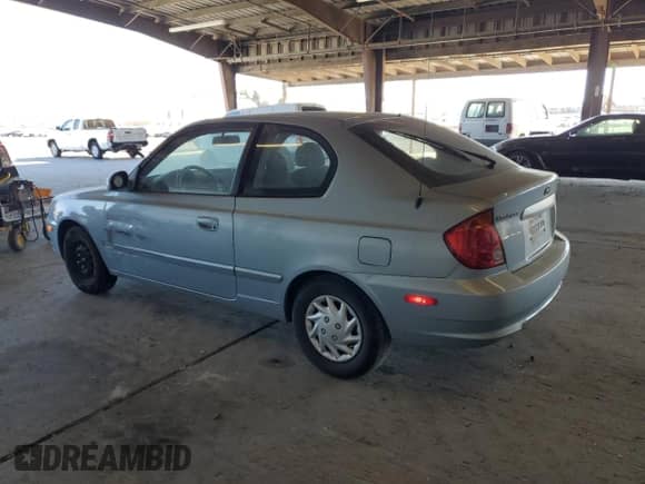2005 Hyundai Accent GLS с VIN KMHCG35C85U321440, выставлен на аукционе Copart как лот 67861135 с пробегом 49 708 миль миль и Списание • Salvage title. История ставок и продаж доступна на DreamBid. Изображение 2.