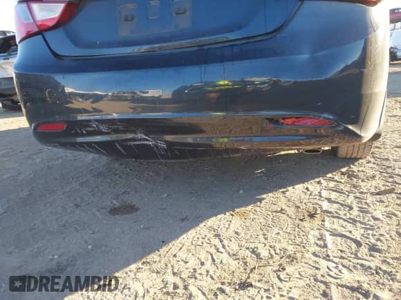 2013 Hyundai Sonata GLS z VIN 5NPEB4AC5DH681524, wystawiony jako IAAI lot #43471314 z przebiegiem 93 396 mil mil oraz . Historia ofert i sprzedaży dostępna na DreamBid. Obrazek 6.