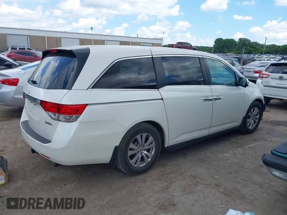 2015 Honda Odyssey EX с VIN 5FNRL5H49FB106699, выставлен на аукционе IAAI как лот 42581882 с пробегом 187 069 миль миль и . История ставок и продаж доступна на DreamBid. Изображение 14.