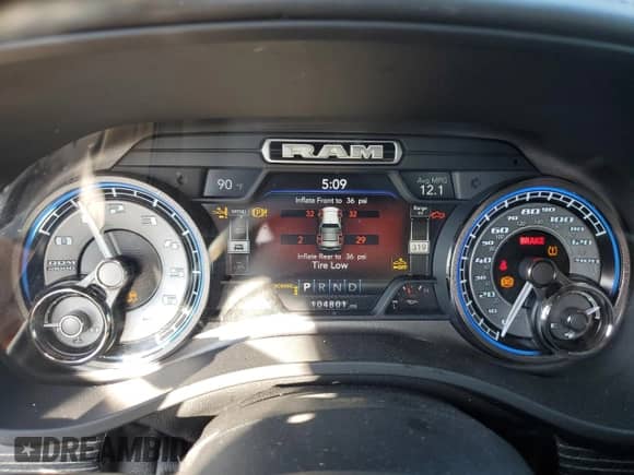 2019 Ram 1500 Limited z VIN 1C6RREHT3KN509148, wystawiony jako Copart lot #52626545 z przebiegiem 104 801 mil mil oraz Szkoda całkowita • Salvage title. Historia ofert i sprzedaży dostępna na DreamBid. Obrazek 9.