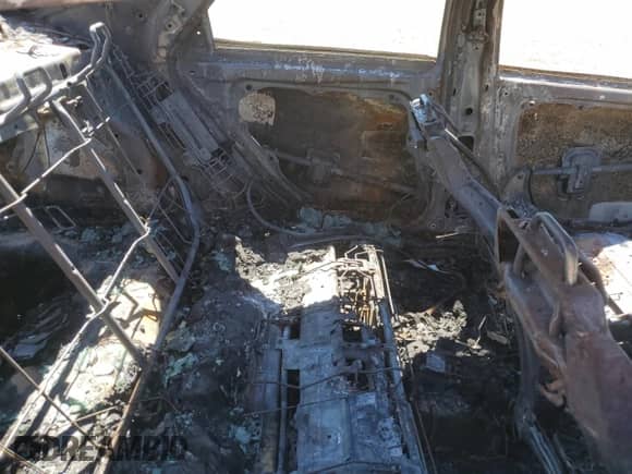 2024 Hyundai Elantra Blue z VIN KMHLM4DJ5RU113018, wystawiony jako Copart lot #69423375 z przebiegiem Nie podano mil oraz Nie do naprawy • Non repairable. Historia ofert i sprzedaży dostępna na DreamBid. Obrazek 10.