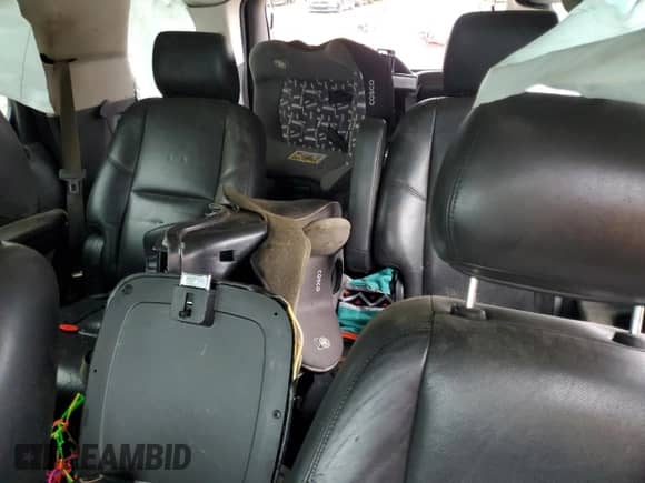 2011 Cadillac Escalade with VIN 1GYS3AEF8BR392625, listed as a Copart auction lot 42227765 with Not provided miles and Non repairable. Bid and sale history available at DreamBid. Image 10.