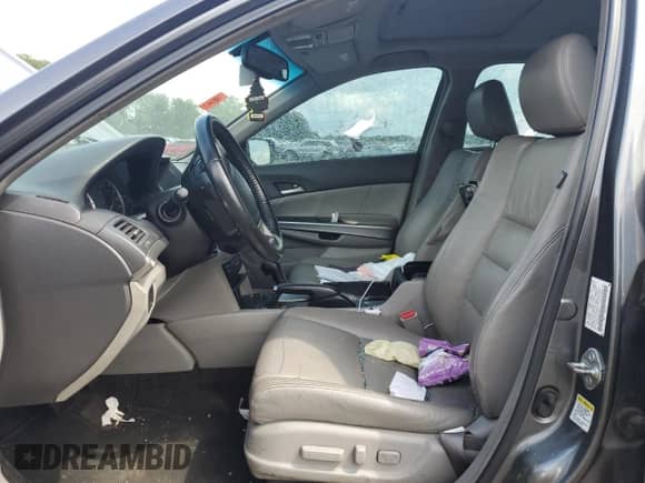 2009 Honda Accord EX-L with VIN 1HGCP368X9A022071, listed as a Copart auction lot 68477795 with 162,360 mi miles and Salvage title. Bid and sale history available at DreamBid. Image 7.