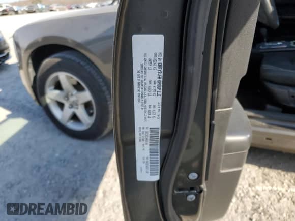 2010 Dodge Charger 3.5L with VIN 2B3CA2CVXAH251104, listed as a Copart auction lot 44180915 with 133,407 mi miles and Salvage title. Bid and sale history available at DreamBid. Image 12.