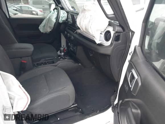 2025 Jeep Wrangler Sport S с VIN 1C4PJXDN6SW511349, выставлен на аукционе IAAI как лот 42678863 с пробегом 13 миль миль и . История ставок и продаж доступна на DreamBid. Изображение 5.