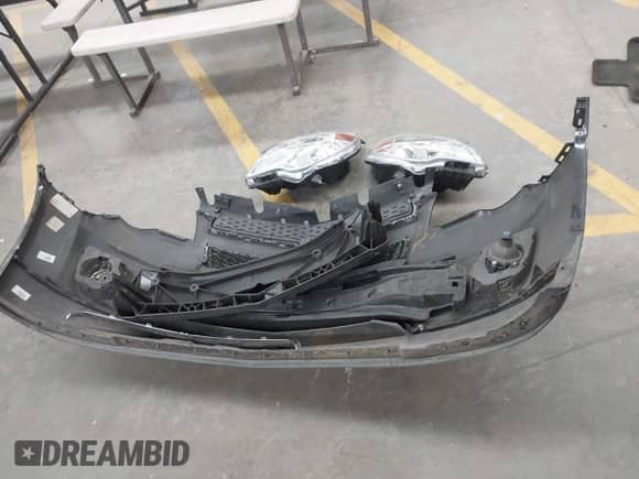 2015 Chevrolet Equinox LT с VIN 2GNFLCE38F6173777, выставлен на аукционе IAAI как лот 41925897 с пробегом 86 469 миль миль и . История ставок и продаж доступна на DreamBid. Изображение 12.