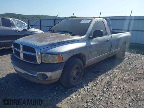 2002 Dodge 1500 z VIN 1D7HA16N92J140396, wystawiony jako IAAI lot #42543790 z przebiegiem 153 239 mil mil oraz . Historia ofert i sprzedaży dostępna na DreamBid. Obrazek 2.