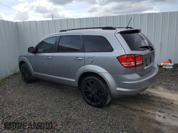 2016 Dodge Journey SE with VIN 3C4PDCAB3GT212053, listed as a Copart auction lot 66263335 with 119,036 mi miles and Clean title. Bid and sale history available at DreamBid. Image 2.