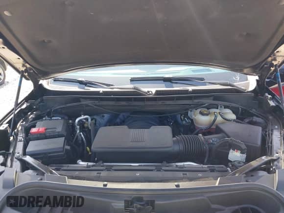 2022 Cadillac Escalade ESV with VIN 1GYS3RKLXNR139495, listed as a IAAI auction lot 41749747 with 43,492 mi miles and . Bid and sale history available at DreamBid. Image 10.