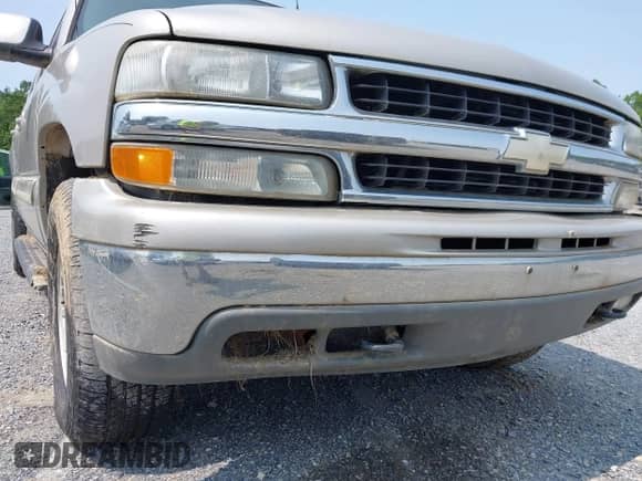 2005 Chevrolet Suburban LT с VIN 1GNFK16Z45J150184, выставлен на аукционе IAAI как лот 42385400 с пробегом 174 263 миль миль и . История ставок и продаж доступна на DreamBid. Изображение 15.