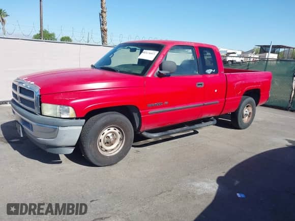 2001 Dodge 1500 with VIN 1B7HC13Z61J576312, listed as a IAAI auction lot 42678853 with 371,560 mi miles and . Bid and sale history available at DreamBid. Image 14.